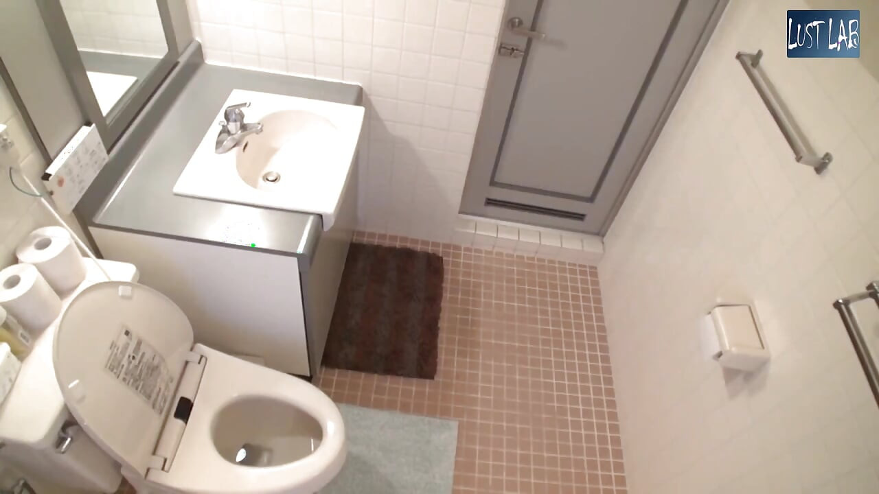 Bathroom Surprise Sparks a Secret with Her Older Stepsister While Desire Escalates Behind Closed Doors Part3
