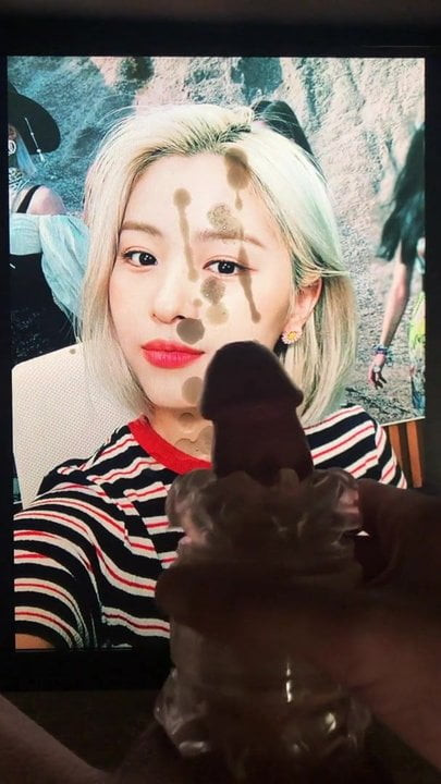 ITZY Ryujin cum tribute 3