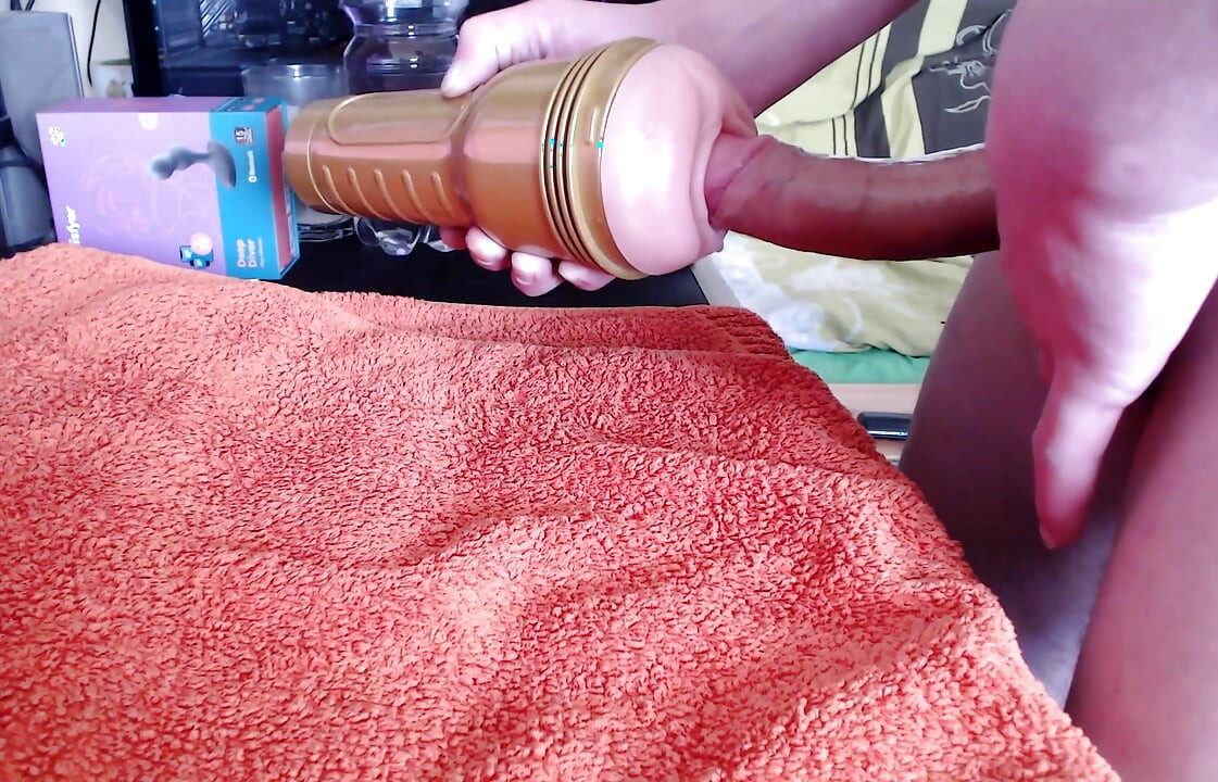 La queue dans le Fleshlight