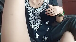 Devar or bhabhi ki chudayi bhabhi ne devar ko choda