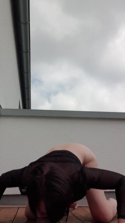 Moment epic de la "Matura sexy Julie ejaculează cu bijuterii vaginale"