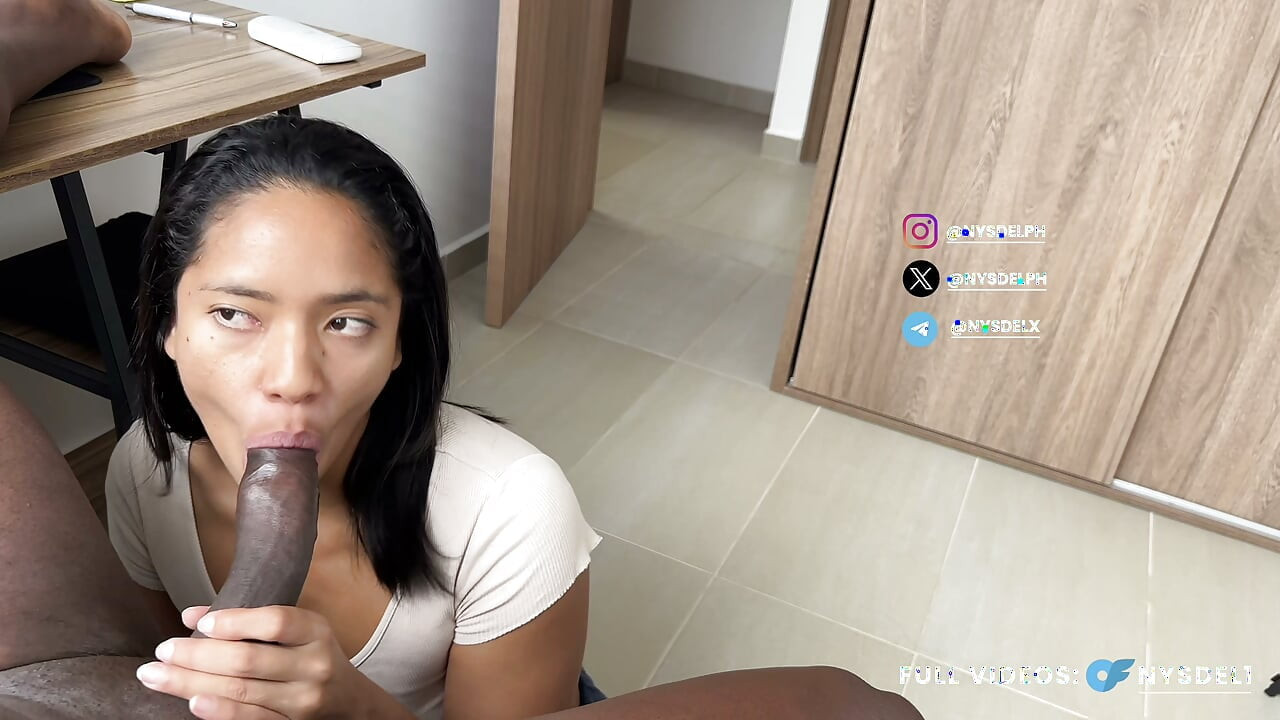 I like to eat his cock and see his facial expressions while I do it-amateur couple- nysdel