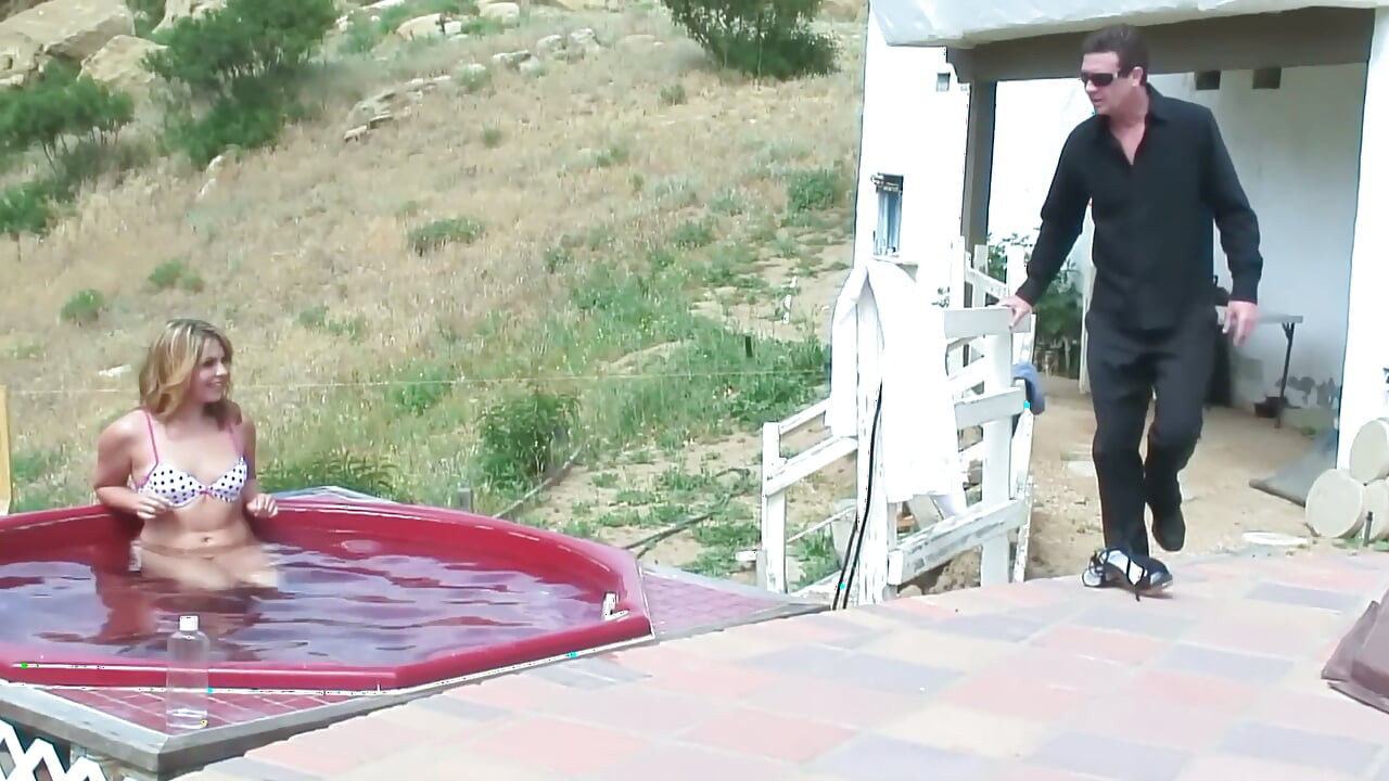 Rooftop Sex Above the Hills - Blonde Gets Her Ass Licked by the Man in the Suit
