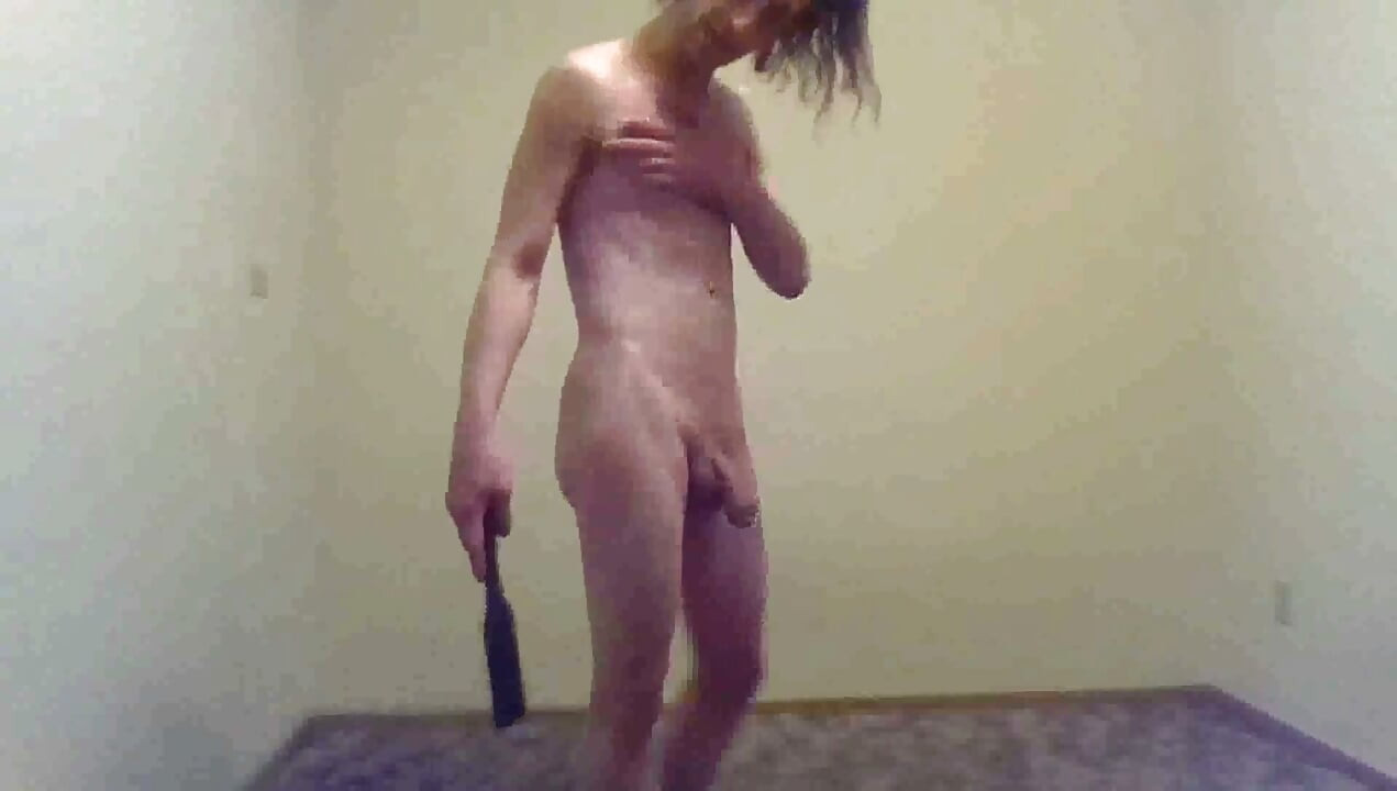 150+ trans kız göğüslerimin her birine kürek vuruyor