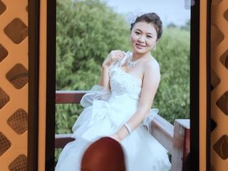 Sperma eerbetoon aan babygezicht Chinese bruid met vuile praat