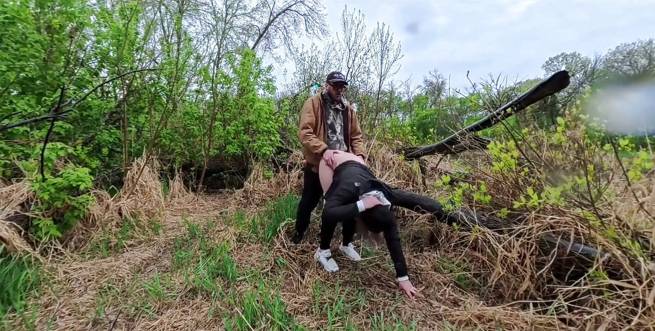 Hot Babe Used in Nature Cumming Hard and Almost Caught