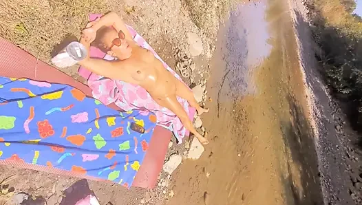 I can't believe friends wife got naked and let me cum in her ass on camping trip while husband was out fishing