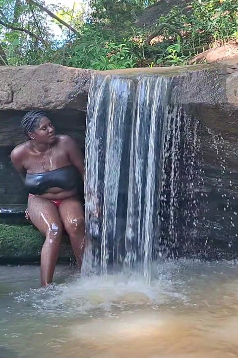 Purro cennetinde istenen ıslak doğayla temas