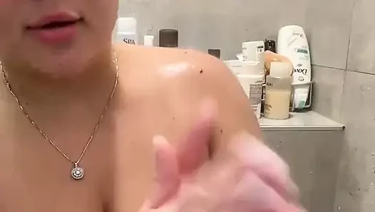 Dani Valentina ile canlı yayın