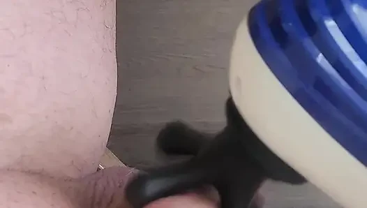Masajcı yarağıma masaj yapıyor