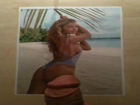 Gigi Hadid - Cum Tribute