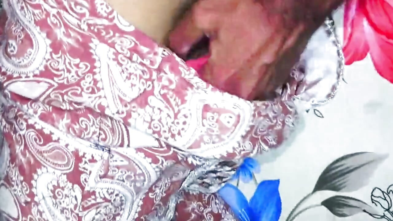 Bedroom sex amatur indian