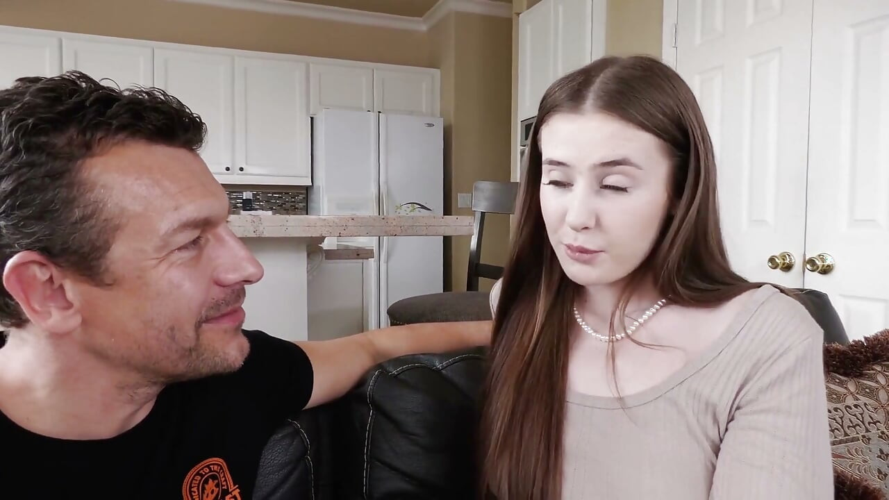Athena Heart Gets a Creampie Instead of a Raise