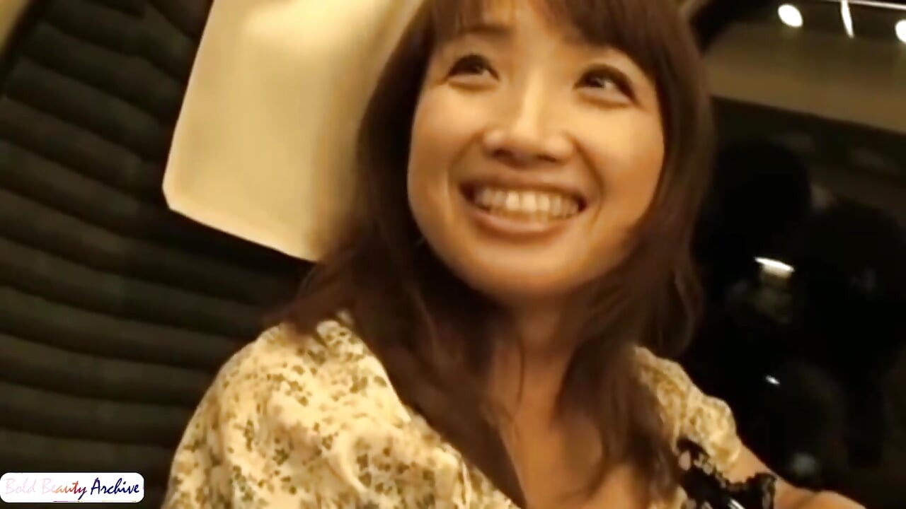 Asian Angel 27910