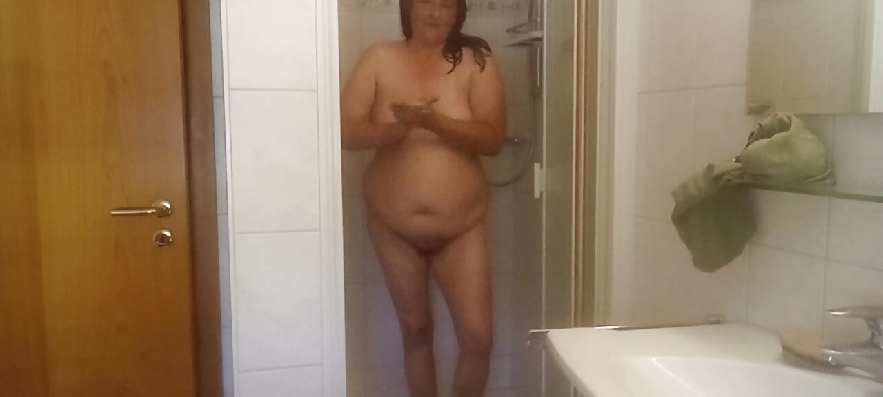 The scent of last night mature MILF in the shower 52 and uncensored