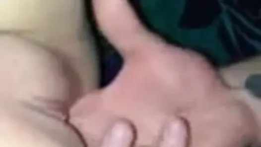 I like fingering pussy