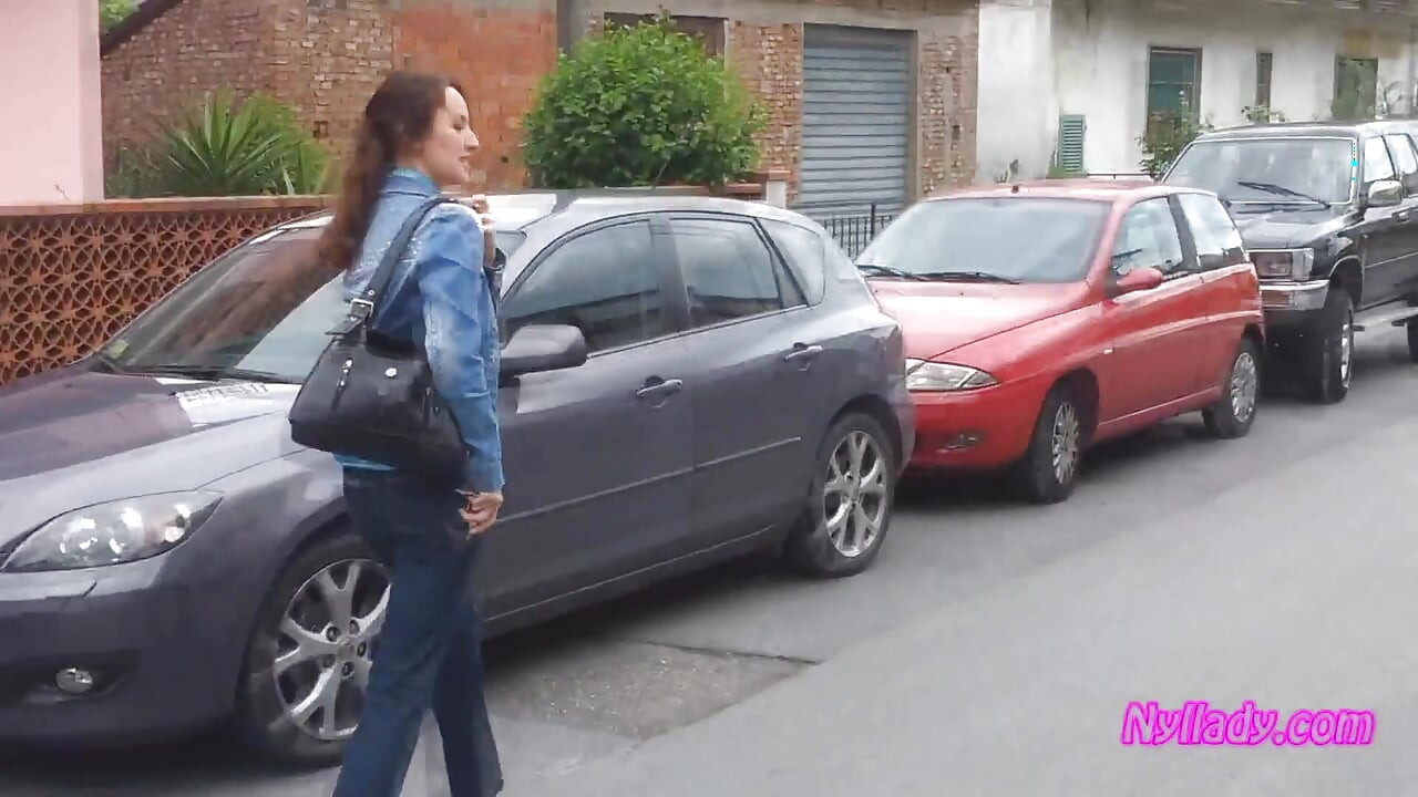 Driving and Revving in Black Pumps on Bare Foot