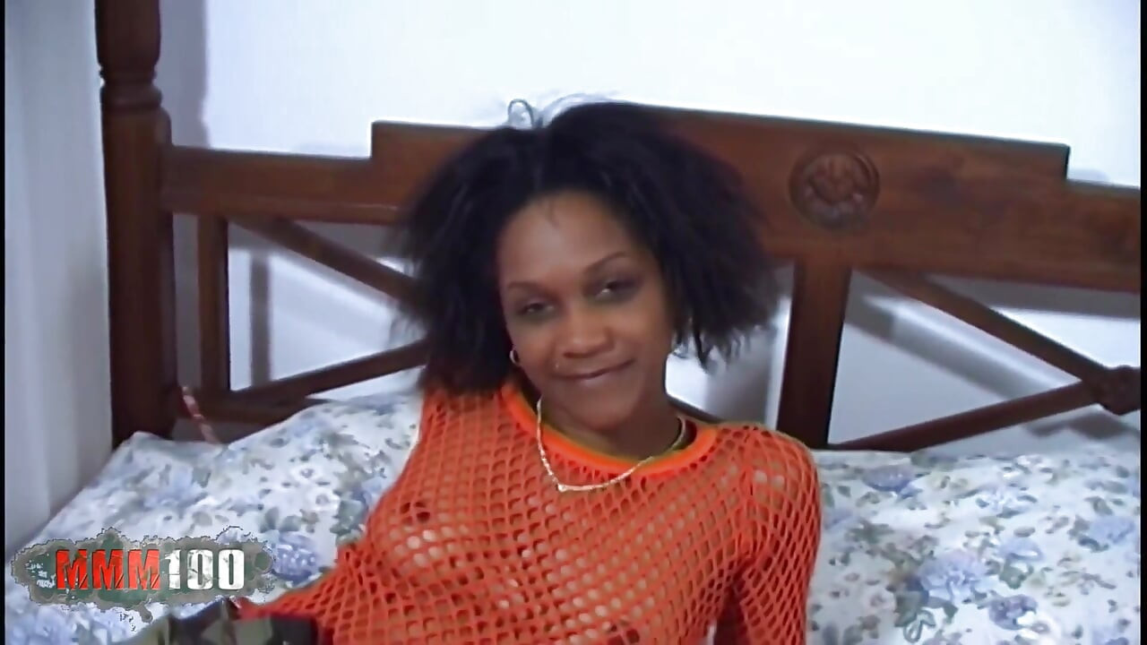 Shania: Intens sengeaction med ibenholt fransk Shania & Terry - Scene of the Interracial Chamber