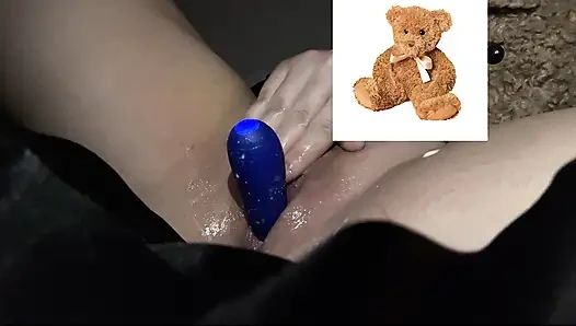 MEIN VERSAUTES ARABISCHES MÄDCHEN MASTUBIERT MIT VIBRATOR UND MEINEM SPERMA ÜBERALL AUF IHREM KURVIGEN KÖRPER - AMATEUR ARABISCHER SCHNEEHASE