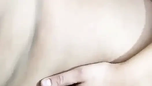 2 Muslim Lesbian Hijabs on Webcam