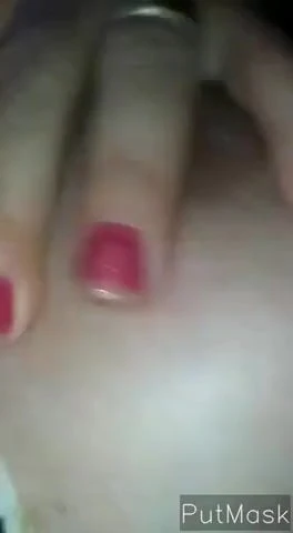 Minha mulher com a buceta gozada