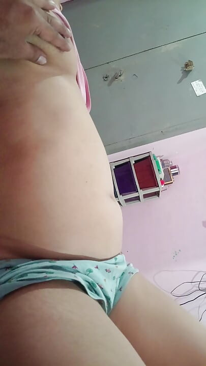 Bhabhi ke mast dhud ki massage ki