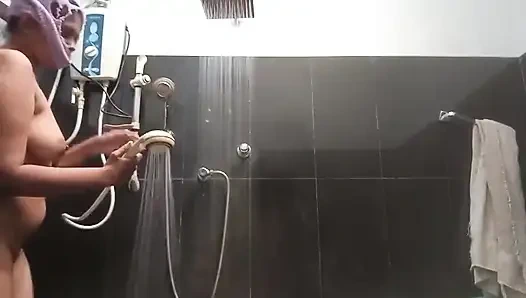 When I Have Free Time I'm with My Pussy with Big Boobs