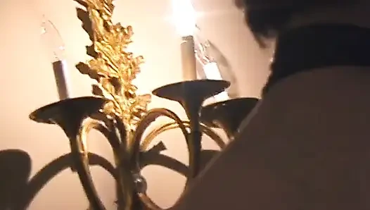 Drei dominas werden in entfernten szenen eine riesige dosis bestrafung bekommen