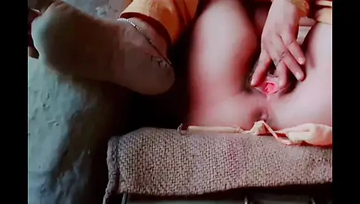 Not every husband is able to keep his wife happy in bed. Just look at this dissatisfied Indian woman. She is not happy with her husband, but there is someone else in it