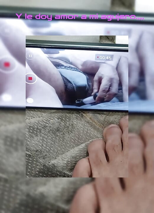 I love how the pleasure of my hole makes me moan like a slutty bitch