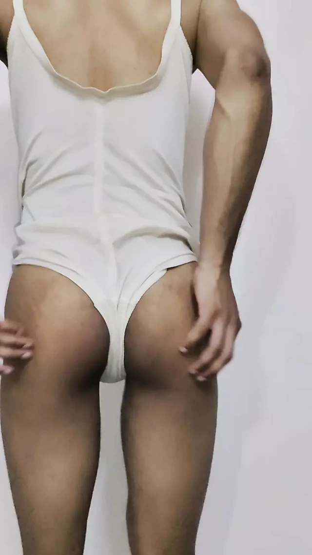Big Ass Skinny Crossdresser Showing Anal Hole
