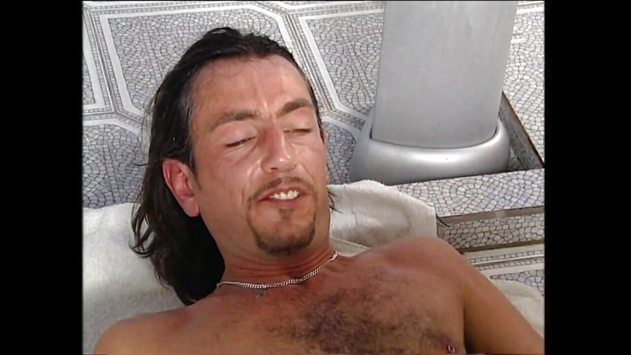 Masa itu saya mengongkek si baker 04