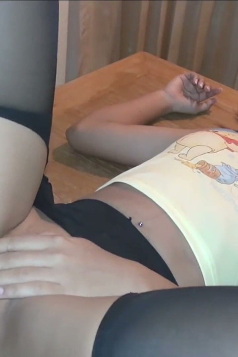 Exclusive Thai Amateur Loi 18 Plus, Takes Big Cock in the Ass, Doggy Anal, Cum in Mouth Then Fuck with Dripping Cum