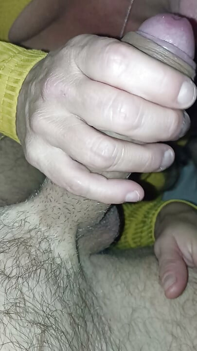Jade budzi mnie i długo mi ssie