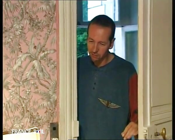 İki iyi kuyruk için güzel bir domuzcuk.