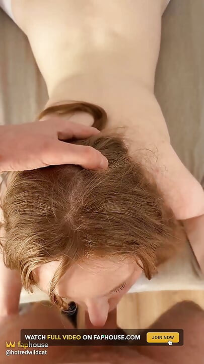 입에 사정하고 삼키는 POV 펠라