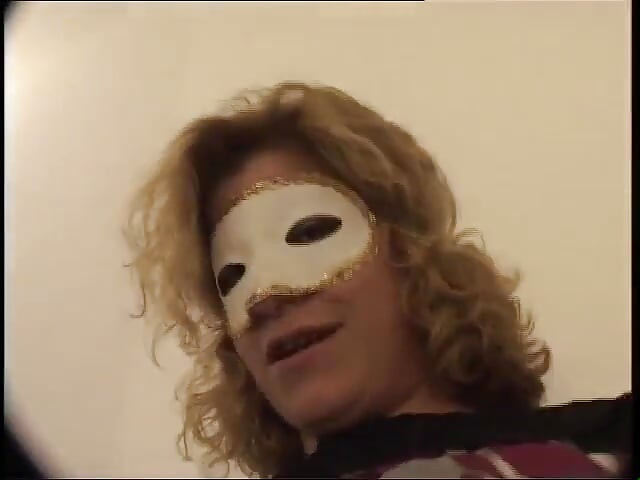 Masked Amateur Bitches in Love