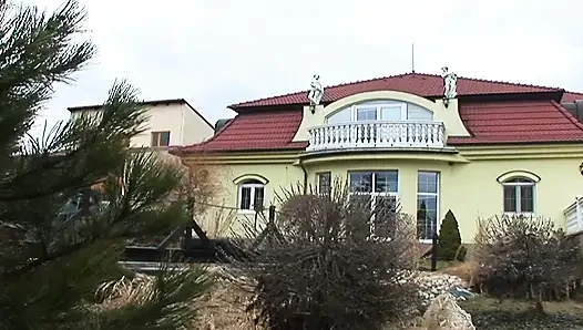 Eşcinsel adamlar tatilde göt sikişi çılgınlığı