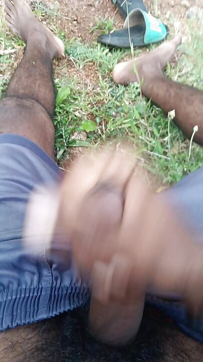 Vrelo pišanje i vrelo masterbating