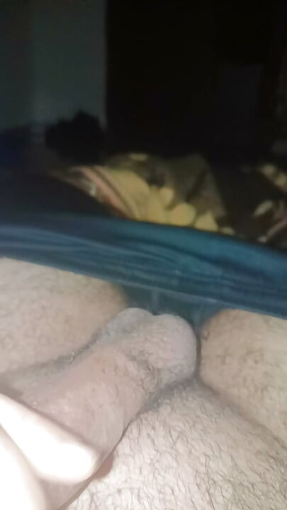 My cock needs pussy