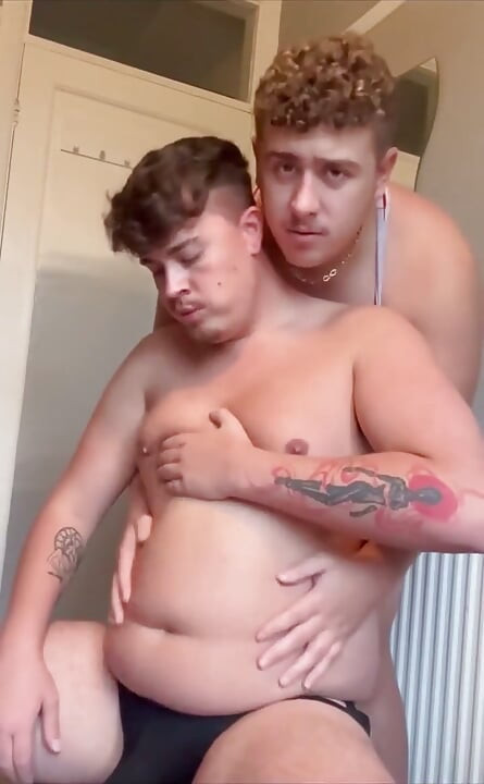 Dělá mě tak tlustou
