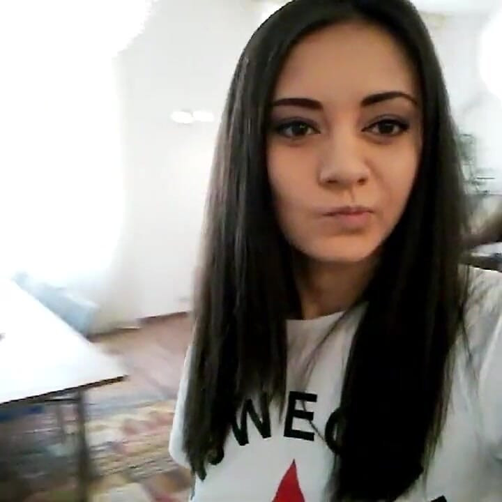 Porn Vlog - Getting Ready for a Lesbian Scene with Gina Gerson.