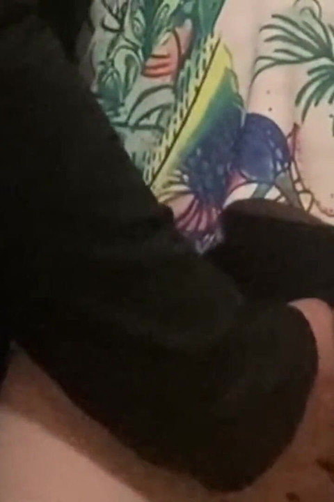 Omg!!! Strange Perv Man Fingering Hot Babe Pussy in Public