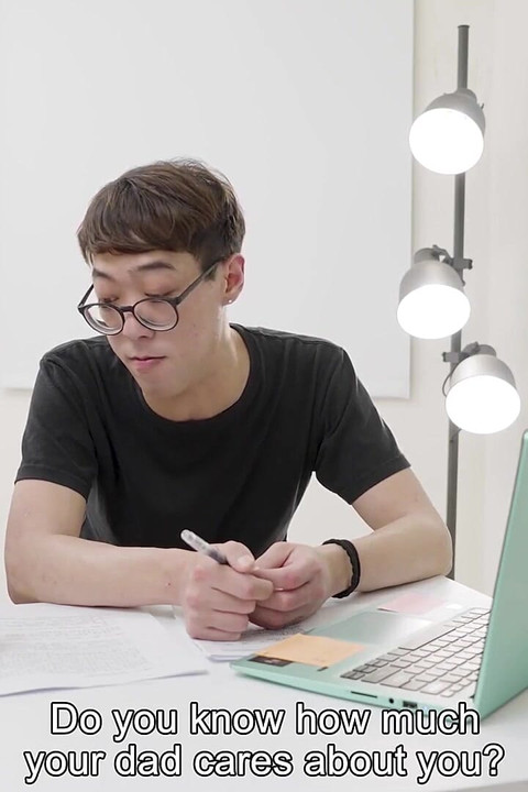 Σέξι καυτή Ταϊβάν Η κα Xiating βοηθά κάποιον να πάρει τους βαθμούς του