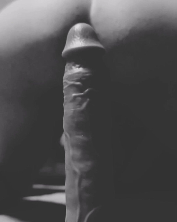 White Boy need dick in His right ass