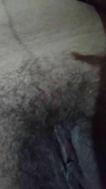 Chut ki chudai ke liye chaiye bhabhi ko lagda land | Clip 1