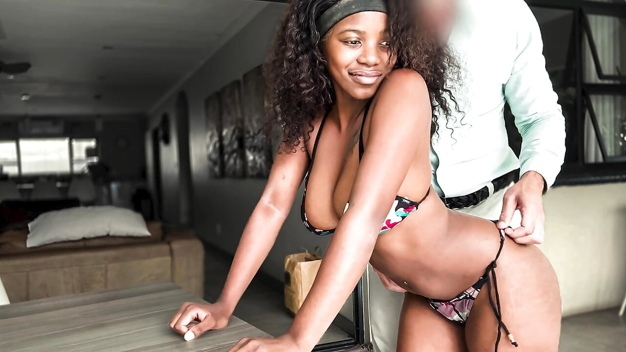 This 18YO EBONY girl let me expose her real side... took a messy FACIAL and kept begging for more