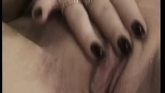Mature Lady From Germany Is Here to Cum for You