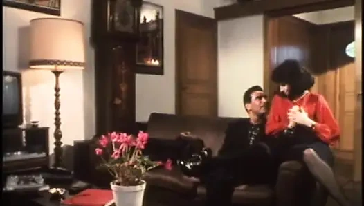 Si cantik Moana Pozzi