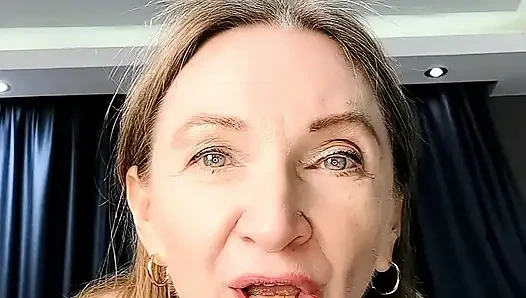 Tante girang dewasa nyepong kontol dan ngentot kontolmu - pov